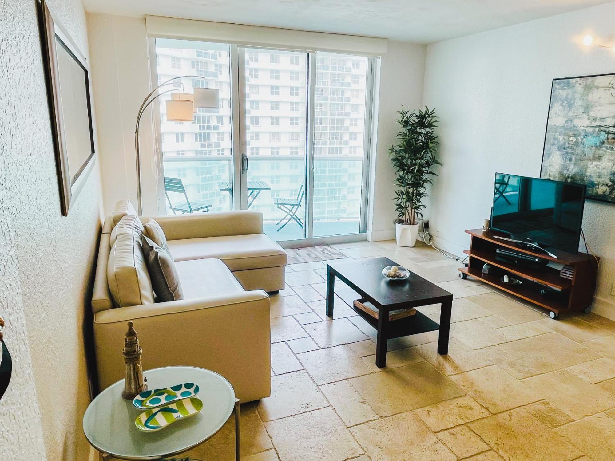 The Tides Condo On Hollywood Esterno foto