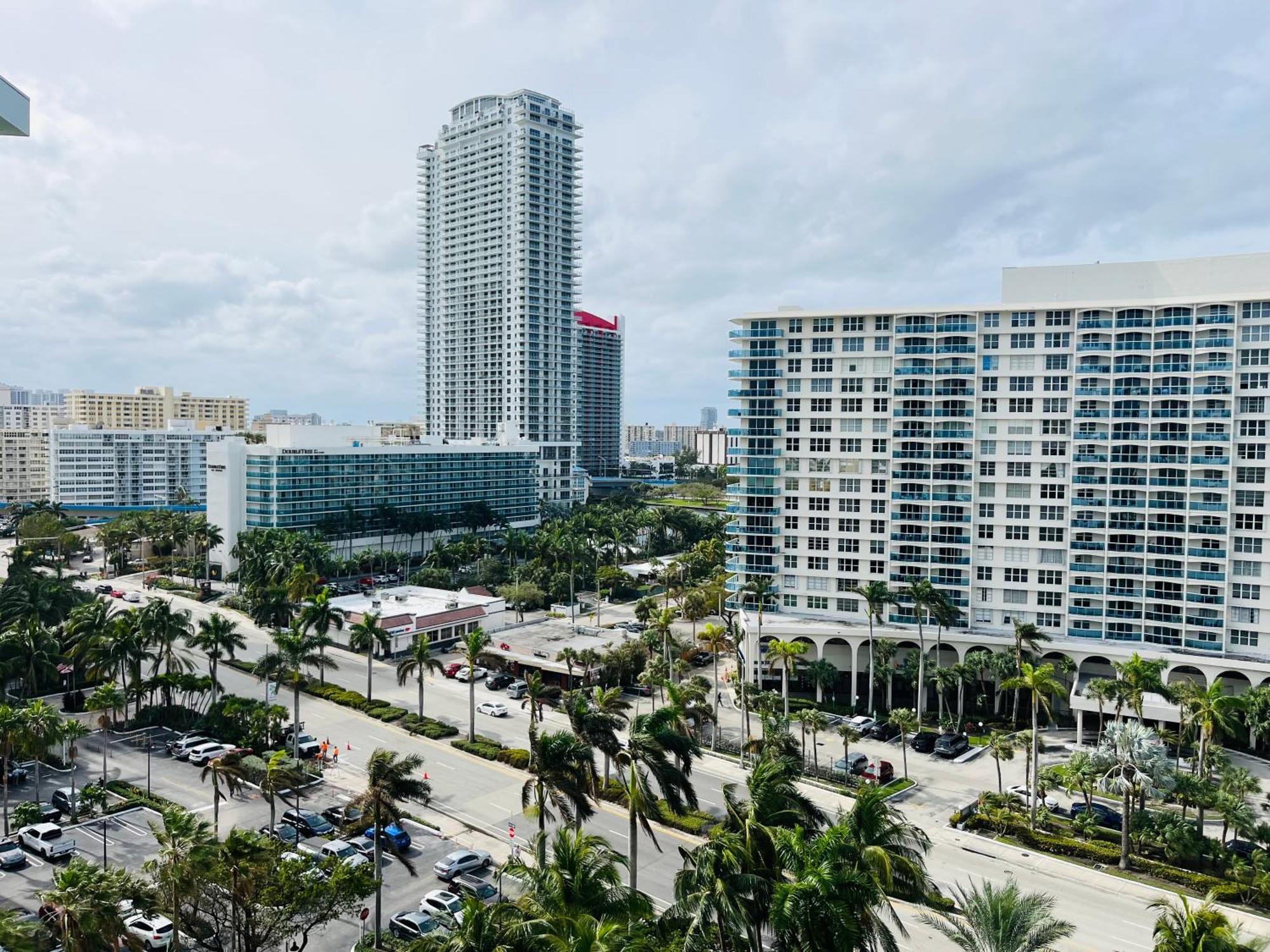 The Tides Condo On Hollywood Esterno foto
